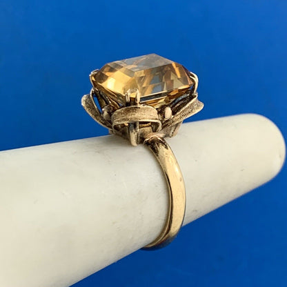 Vintage 14K Yellow Gold Emerald Cut Citrine Solitaire Cocktail Ring