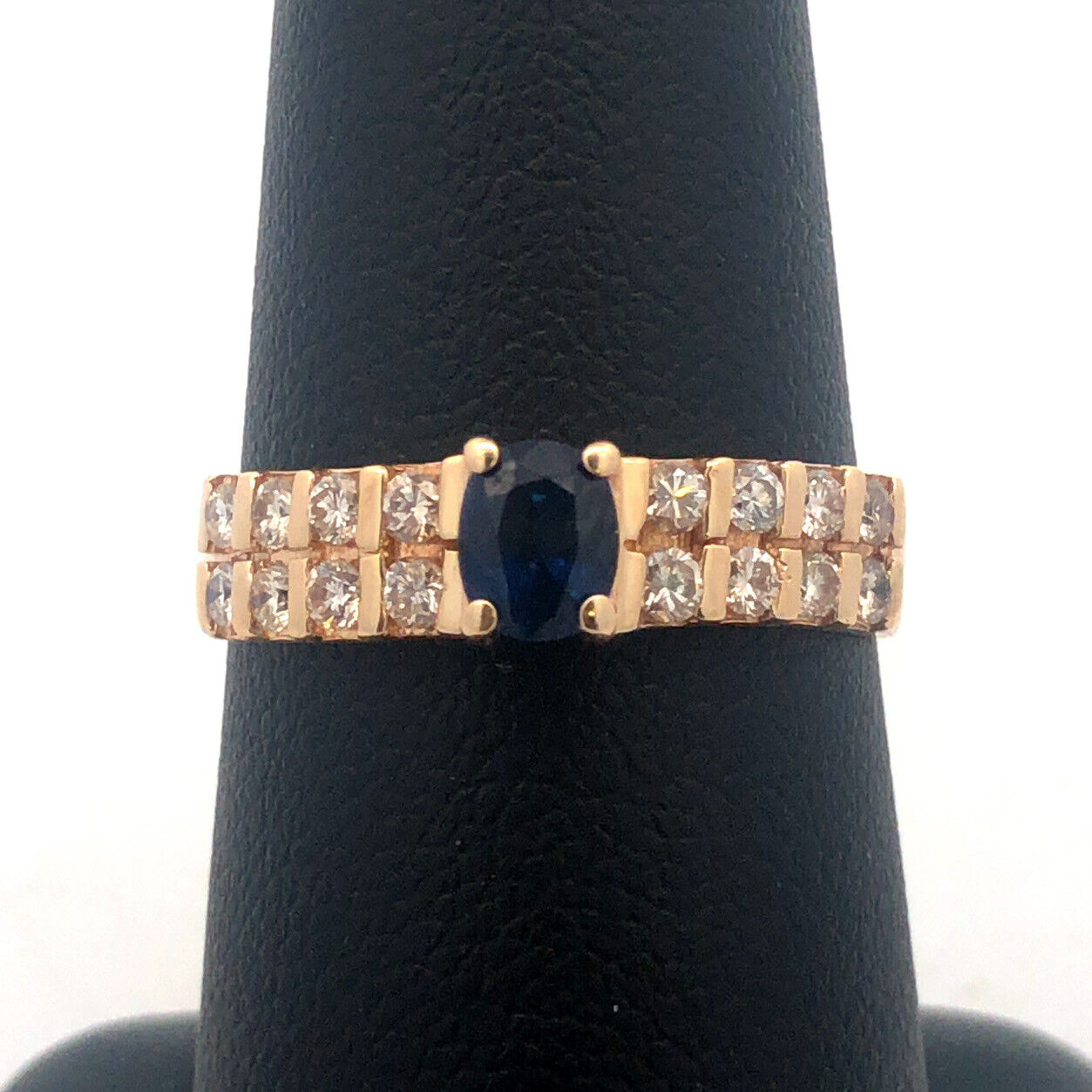 Vintage 14K Yellow Gold Oval Sapphire Diamond Accent Anniversary Ring