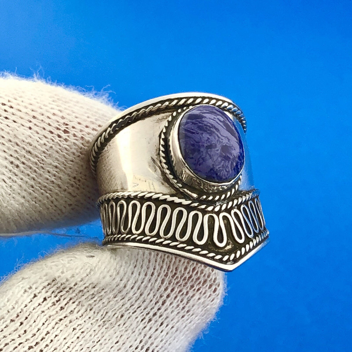 Stunning Sterling Silver 925 Oval Cabochon Swirly Purple Stone Ring Size 7
