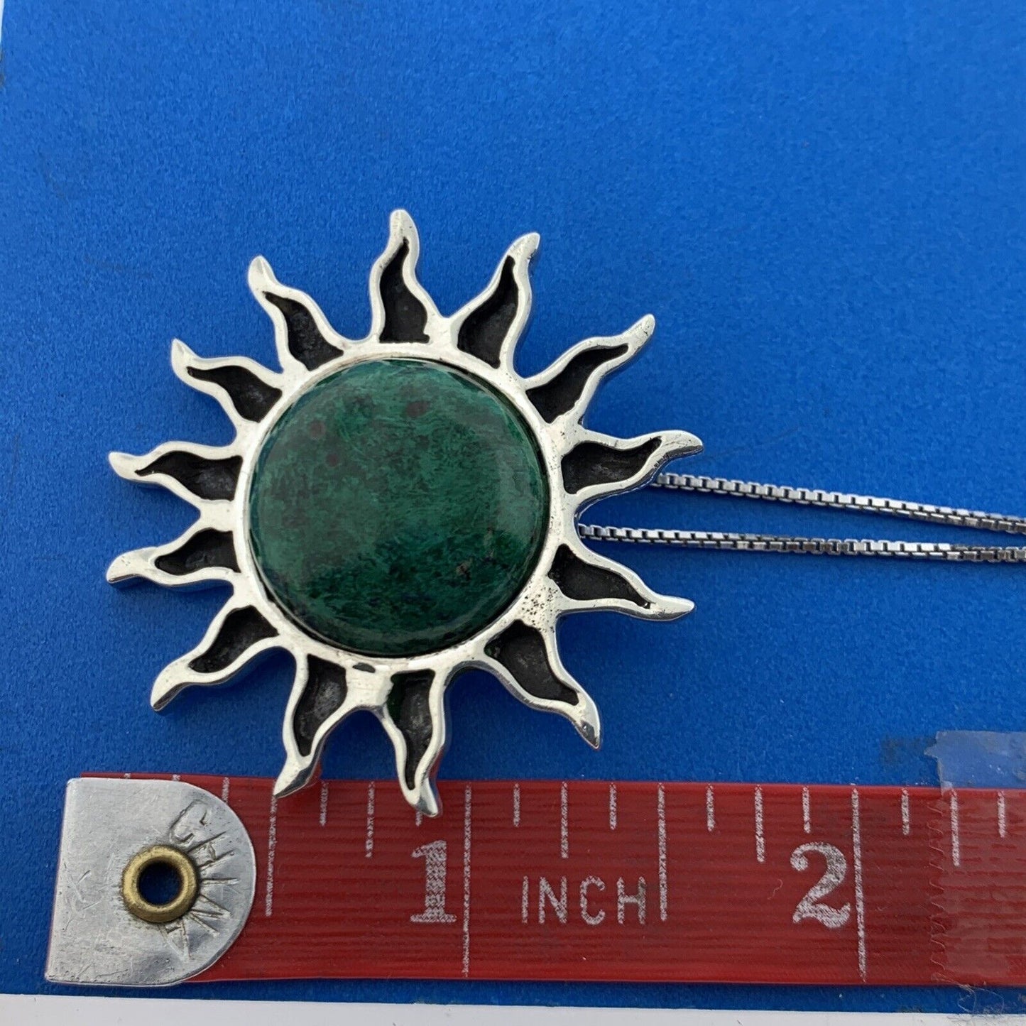 Modernist 925 Sterling Silver Green Jasper Cabochon Sun Pendant Necklace