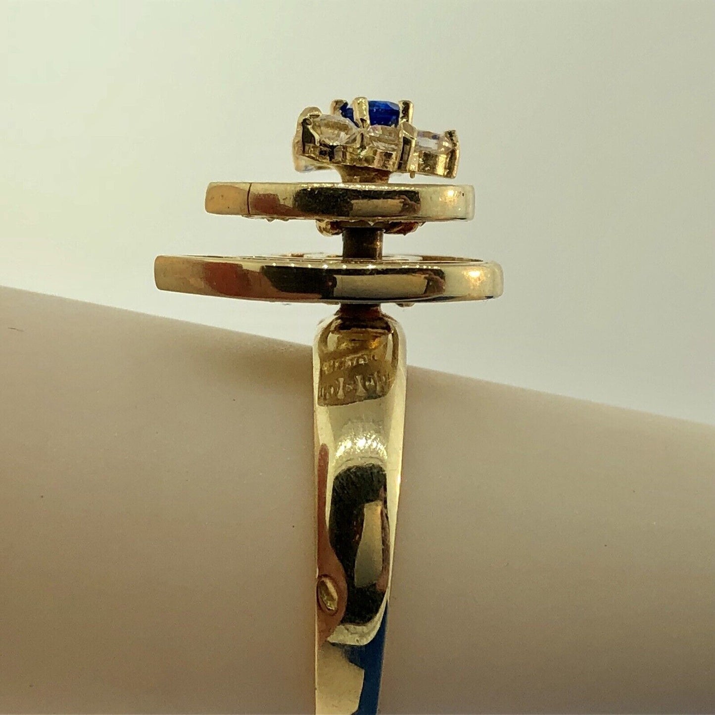 Retro 10K Yellow Gold Blue White Cubic Zirconia Star Comet Spinner Ring