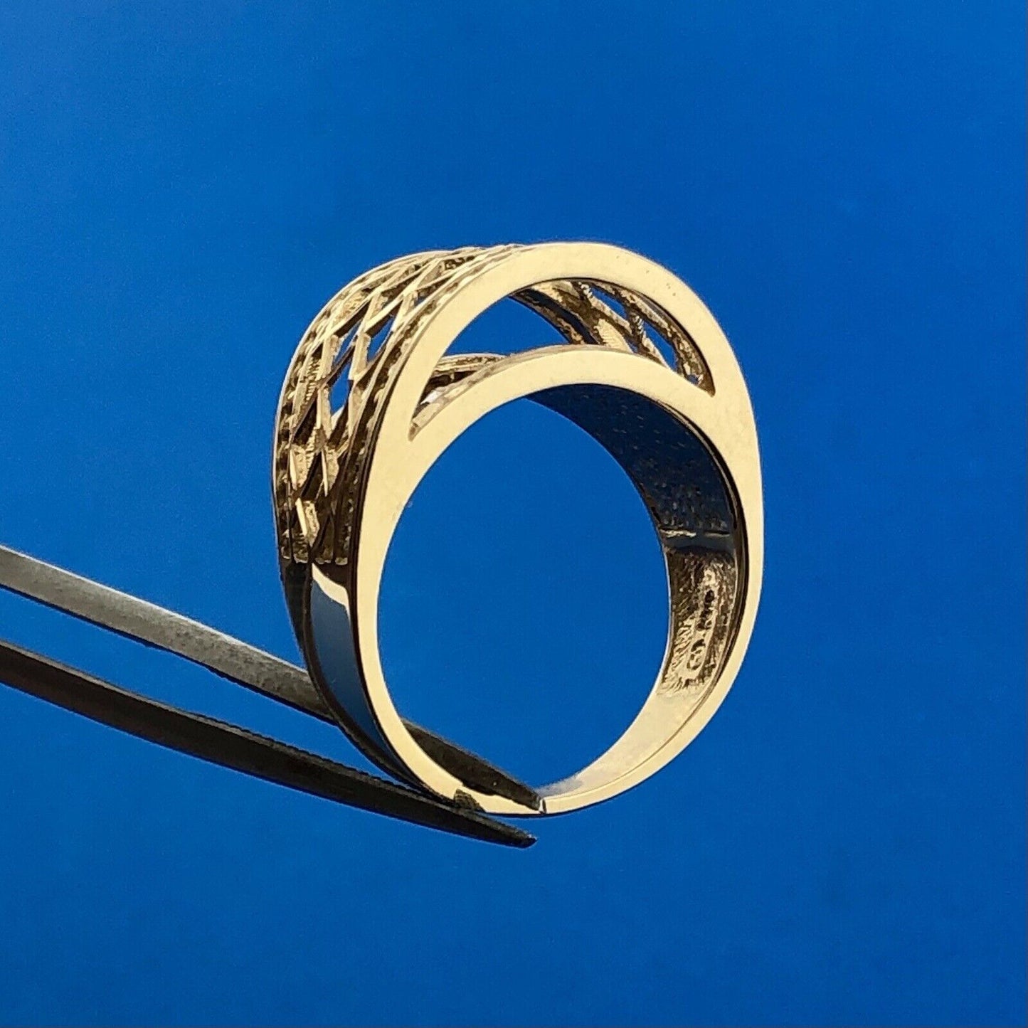 Designer 14K Yellow White Gold Diamond Cut Lattice Work Illusion Dome Ring