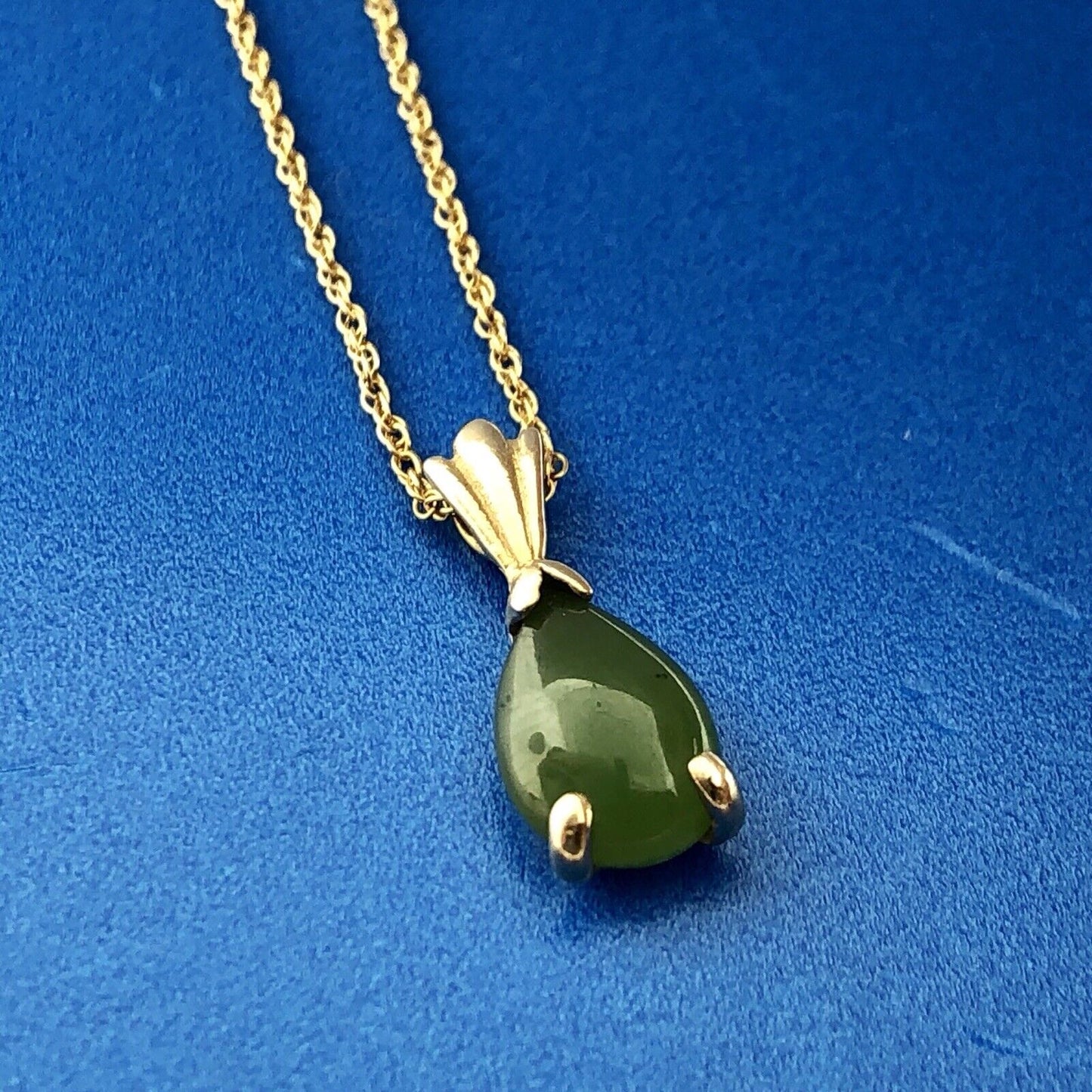 Vintage Designer BA Ballou 14K Yellow Gold Jade Jadeite Drop Pendant Necklace