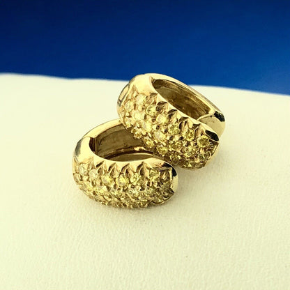 Estate 14K Yellow Gold Canary Diamond Huggy Hoop Earrings
