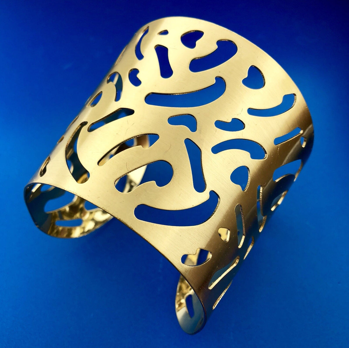 Modernist Gold Tone Brushed Finish Animal Print Cutout Statement Cuff Bracelet