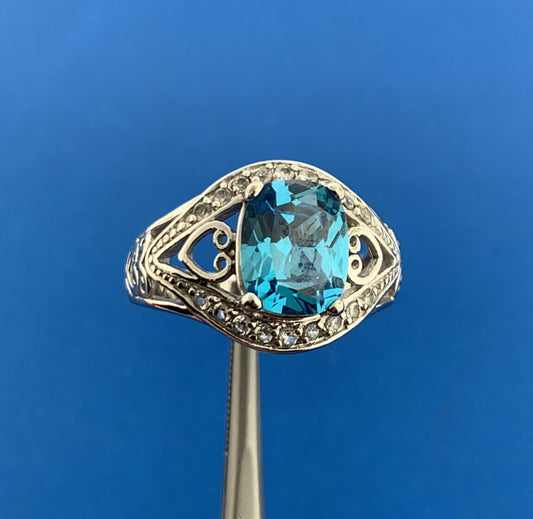 Designer 925 Sterling Silver Aqua Oval Cubic Zirconia White CZ Accent Ring