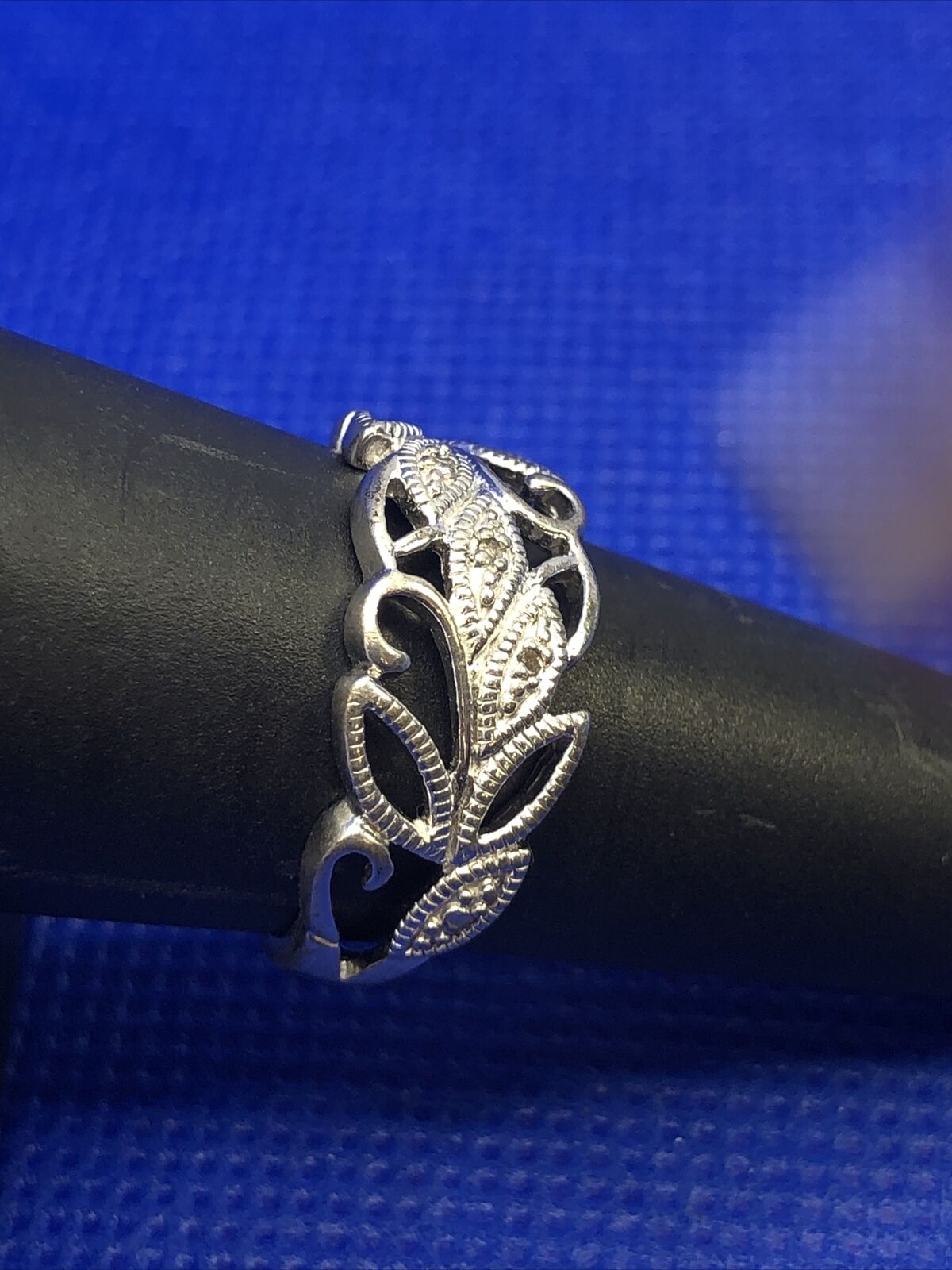 Designer RJ 925 Sterling Silver Diamond Leaves Filigree Cigar Band Ring