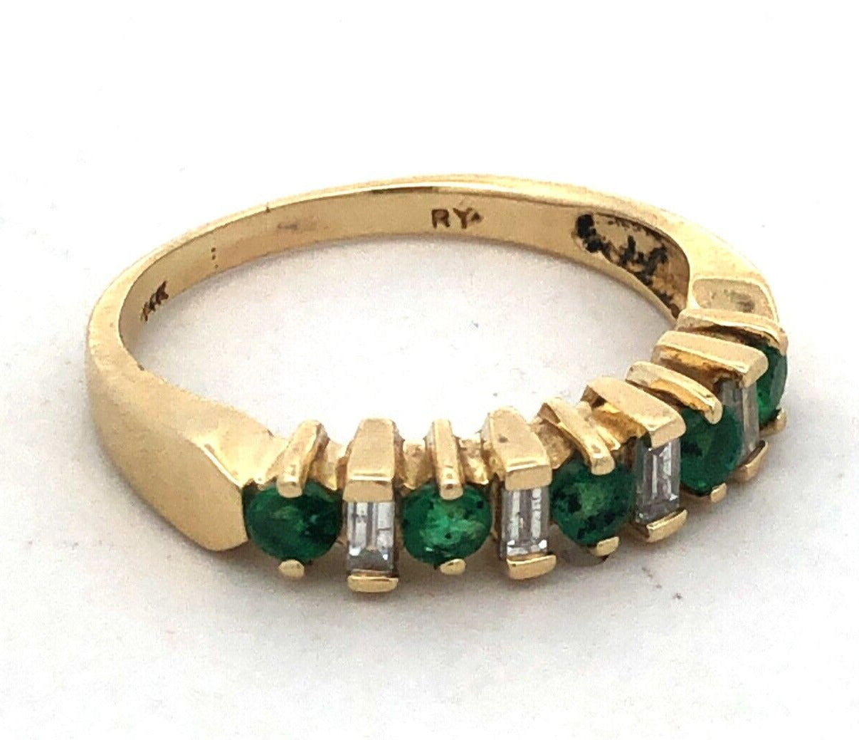 Designer 14K Yellow Gold Green Emeralds Diamond Wedding Anniversary Band Ring