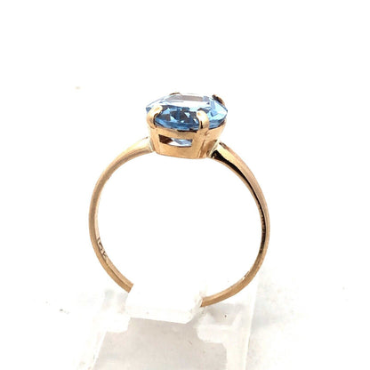 ROMANY 10K Yellow Gold Oval Blue Topaz Solitaire Engagement Anniversary Ring