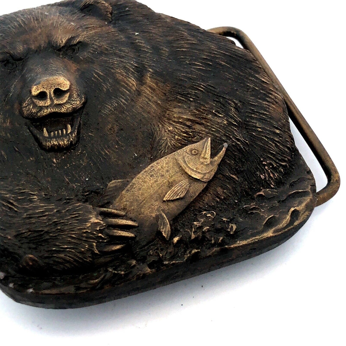 1978 Bergamot Brass Works Grizzly Bear W/Fish Statement Unisex Belt Buckle