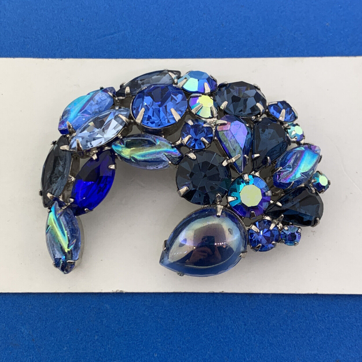 Mid Century Silver Tone Blue Aurora Borealis Rhinestone Brooch & Earrings Set
