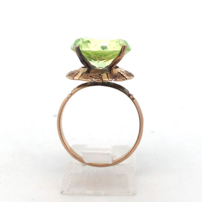 Vintage 14K Yellow Gold Round Green Amethyst Solitaire Statement Cocktail Ring