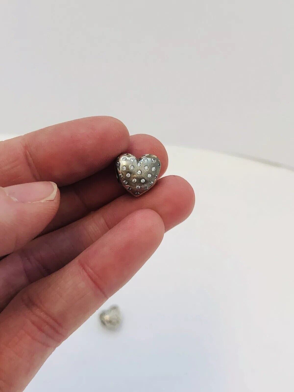 Authentic Pandora 791241CZ Sparkle Of Love Shimmering Heart 925 CZ Bead Charm