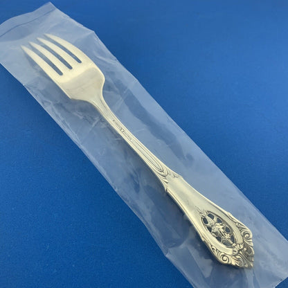 Designer Wallace Sterling Silver 925 Rose Point Pattern 7" Dinner Fork