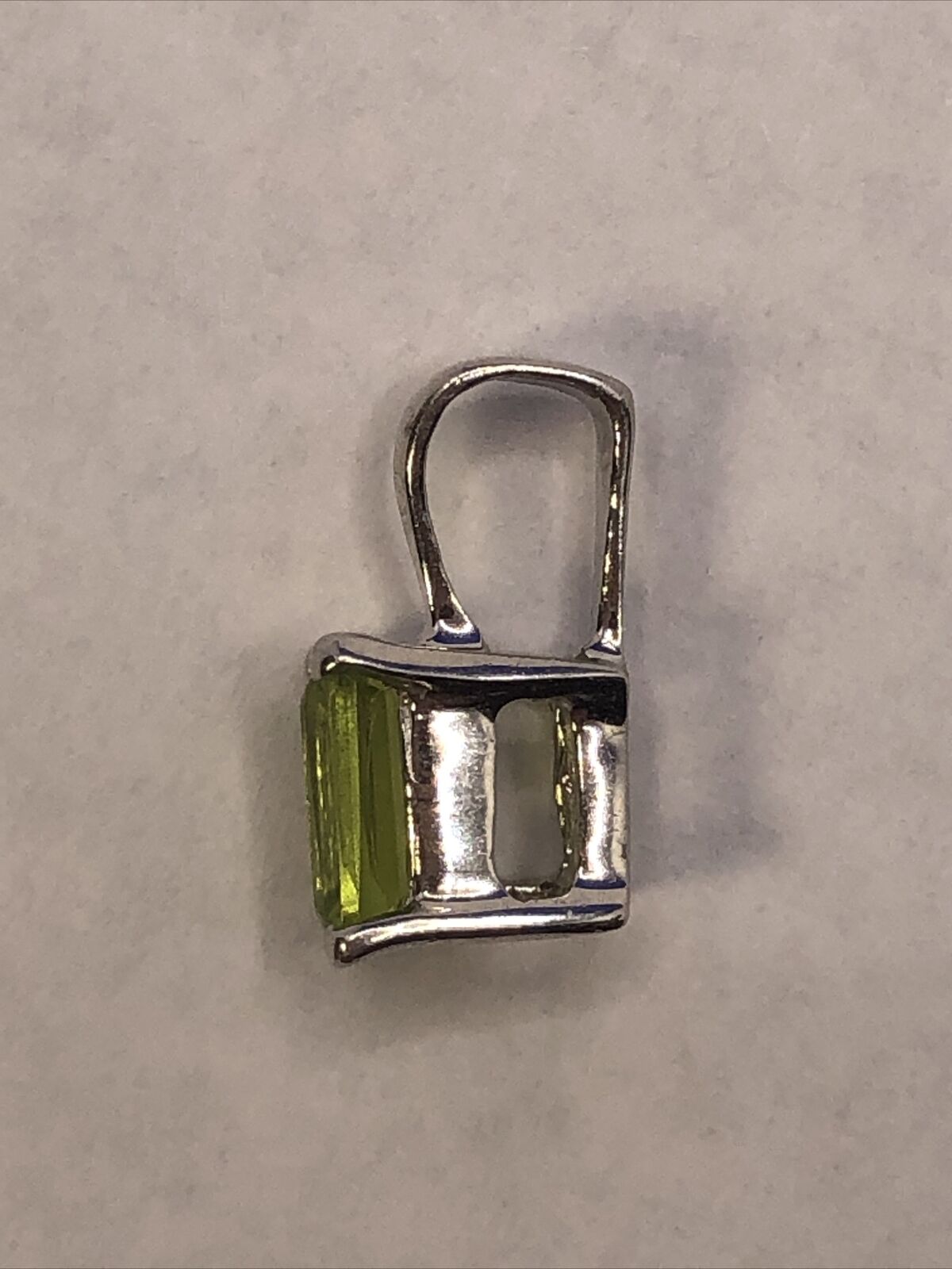 Designer TGGC 925 Sterling Silver Emerald Cut Green Citrine Petite Pendant