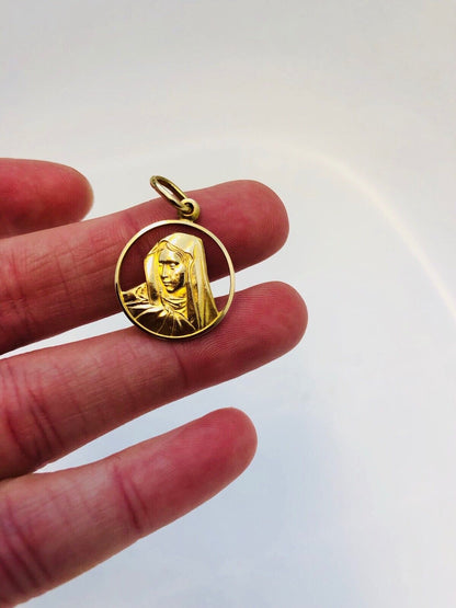 Designer 18K Yellow Gold Mother Mary Religious Communion Easter Disc Pendant