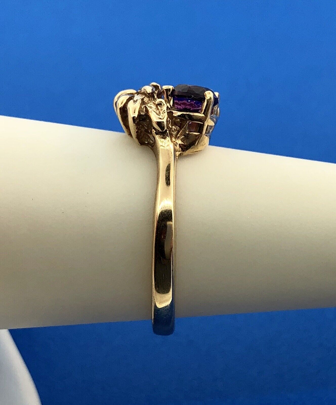 Art Deco 14K Yellow Gold Amethyst Floral Leaf Grecian February Anniversary Ring