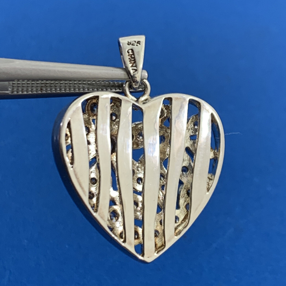 Designer DBJ Cubic Zirconia 925 Sterling Silver Floral Heart Pendant