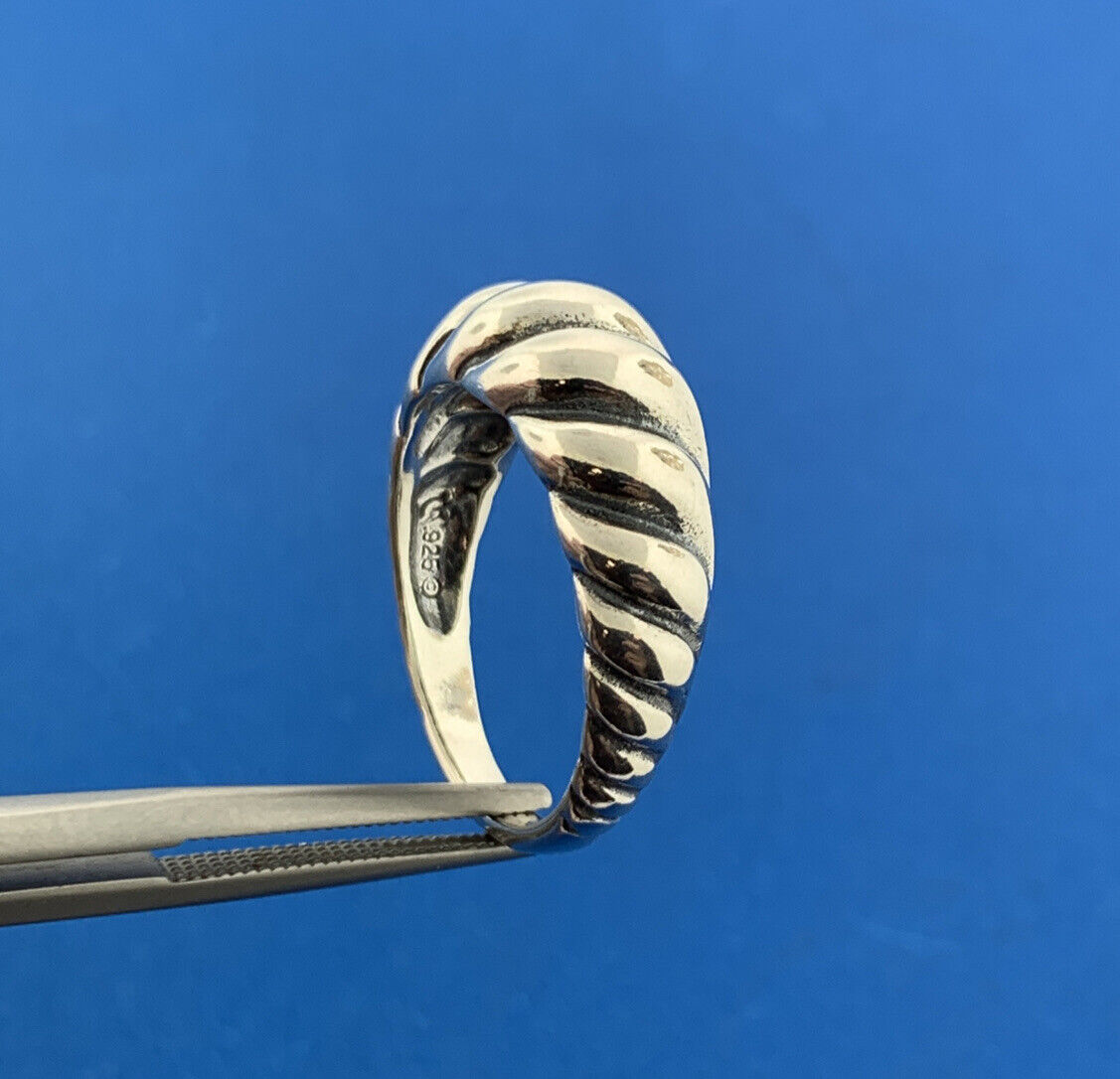 Carolyn Pollack R Moon Navajo 925 Sterling Silver Ribbed Tapered Dome Ring