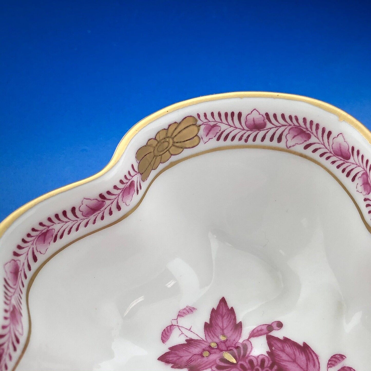 Vintage Herend Hugary Raspberry Chinese Bouquet Apponyi Deep Leaf Nappy Dish
