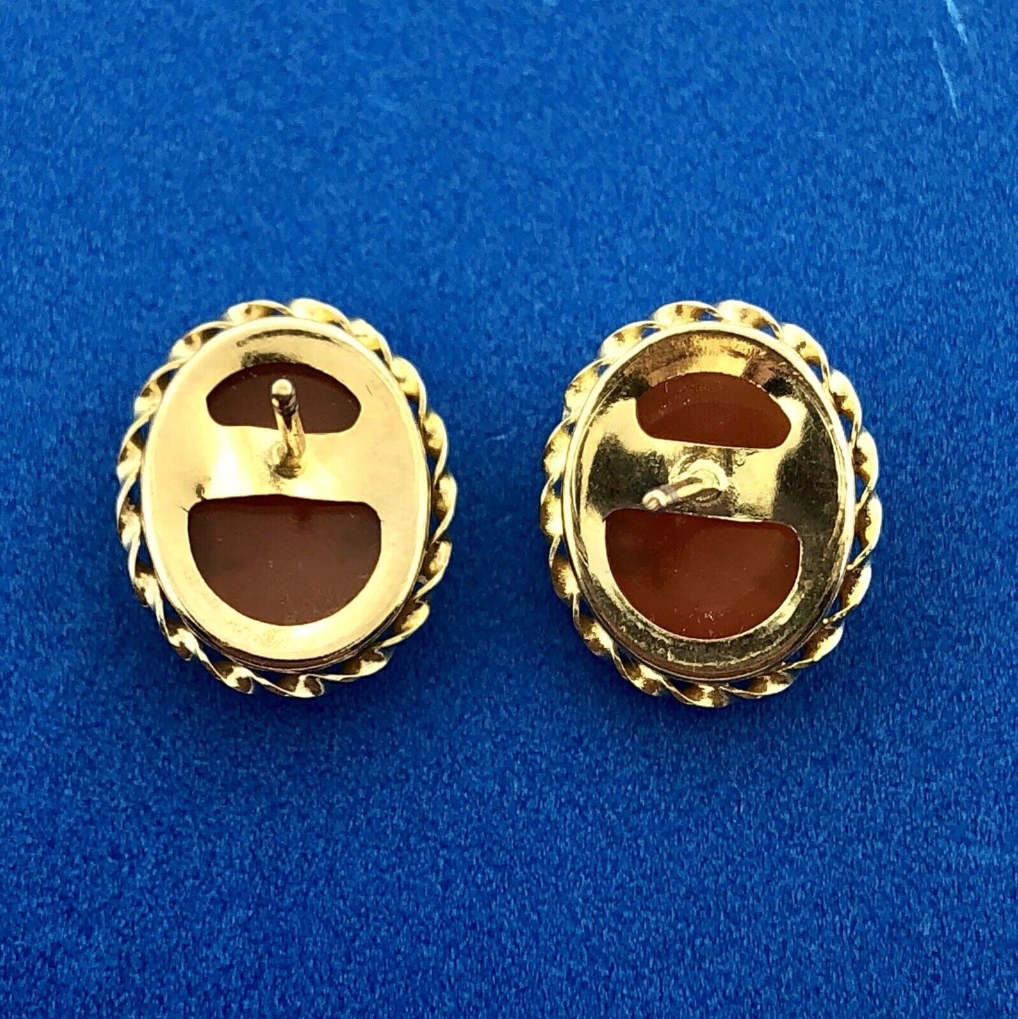 Classic Victorian 14K Yellow Gold Carved Cameo Statement Stud Earrings