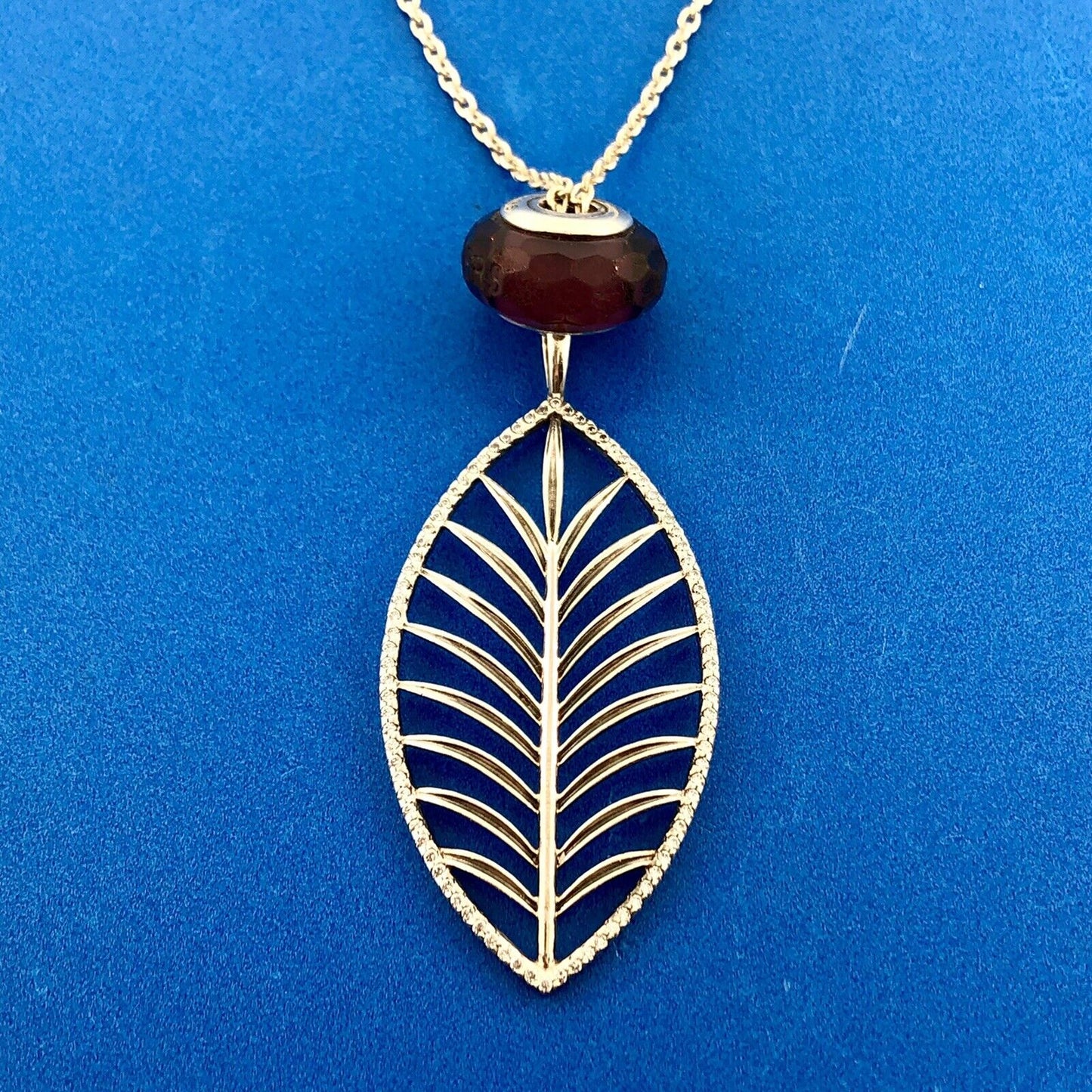 PANDORA 925 Sterling Silver CZ Light As A Feather Necklace w/Murano Glass Charm