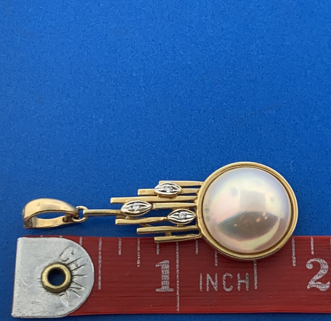 Vintage 14K Yellow Gold Mabe Pearl Diamond Accented Modernist Enhancer Pendant