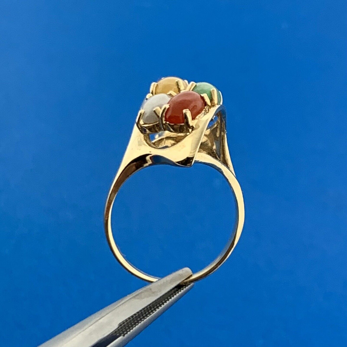 Vintage 14K Yellow Gold Multi Gemstone Modernist Twist Cocktail Finger Ring