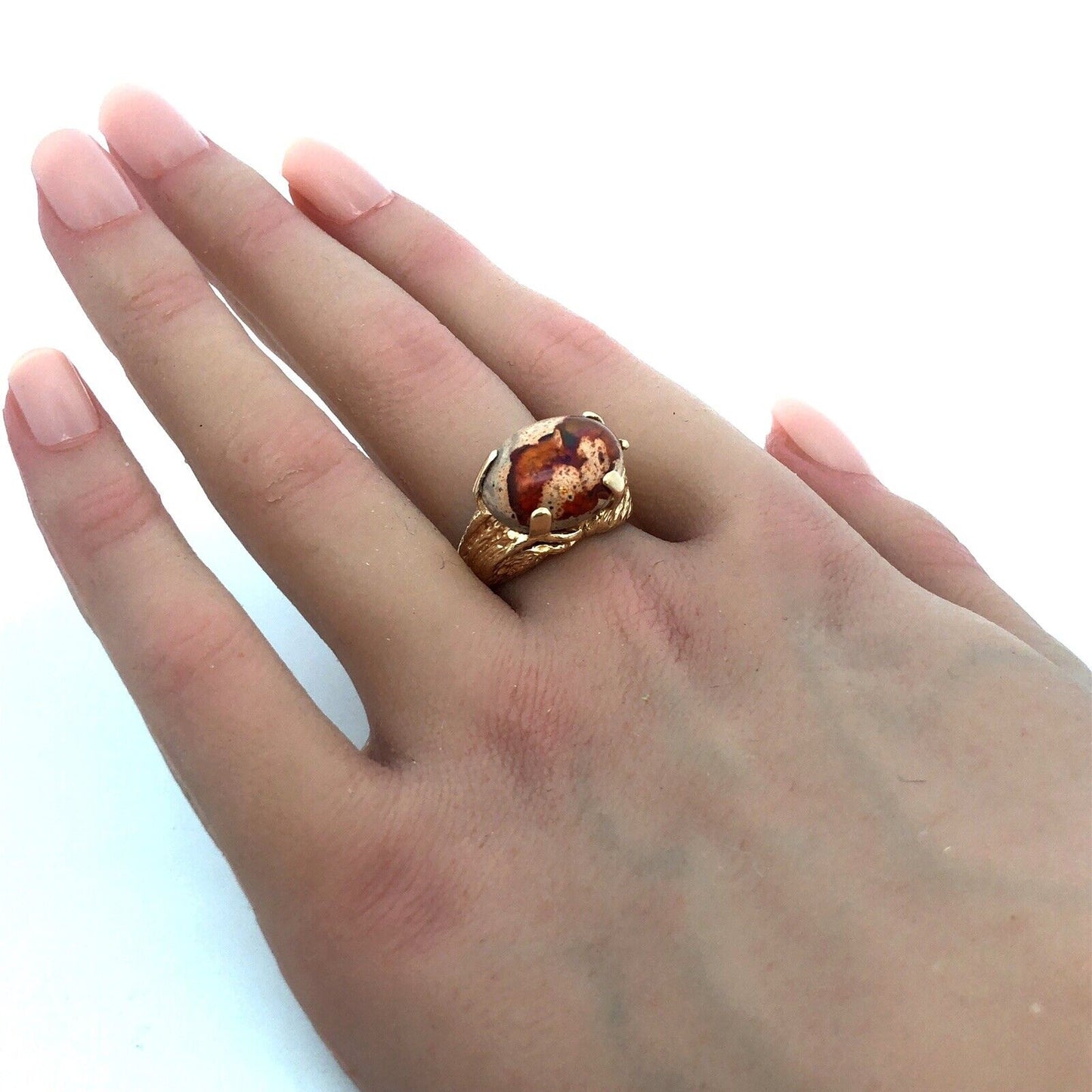 Designer Vintage 14K Yellow Gold Oval Mexican Opal Cabochon Statement Ring