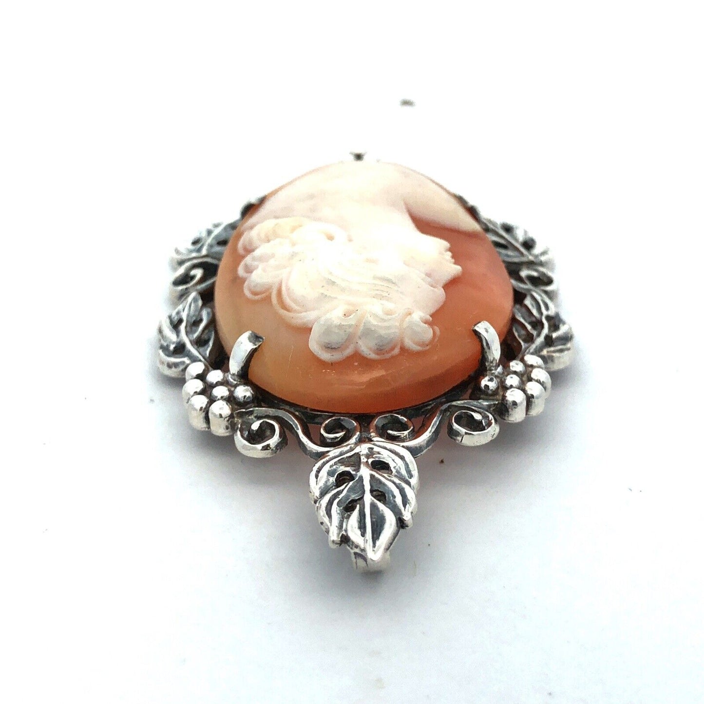 Estate Kabana 925 Sterling Silver Oval Cameo Vines And Grapes Statement Pendant