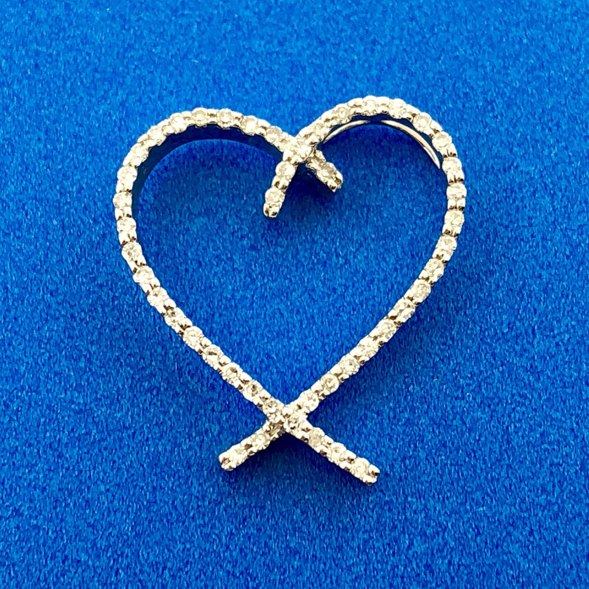 Designer JX 14K White Gold Diamond Eternity Heart Charm Pendant