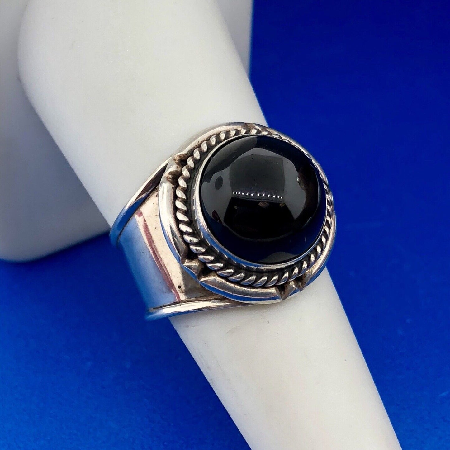 Designer Sterling Silver 925 Black Onyx Concho Style Wide Cigar Band Dome Ring