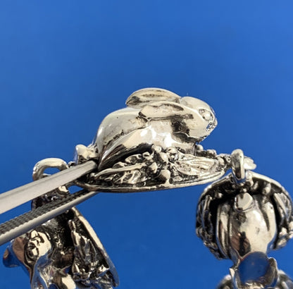 Vintage 925 Sterling Silver Rabbit In A Basket Peter Cottontail Toggle Bracelet