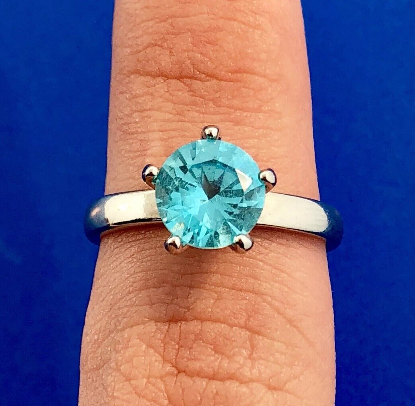 Stunning 925 Sterling Silver Aqua Blue Cubic Zirconia Solitaire Promise Ring