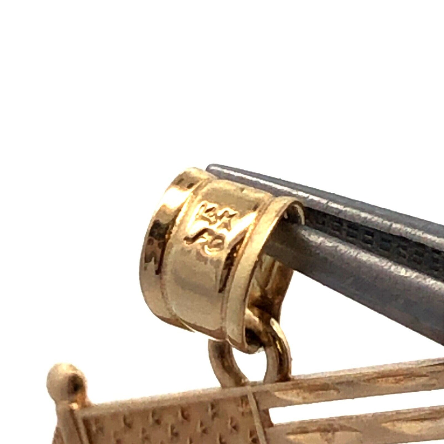 Michael Anthony 14K Yellow Gold God Bless America USA Flag Patriotic Pendant