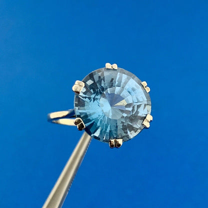 Fabulous 14K White Gold Blue Topaz Solitaire December Anniversary Statement Ring