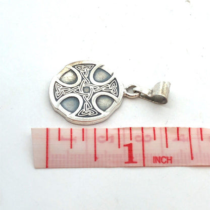 Vintage 925 Sterling Silver Celctic Cross Round Pendant