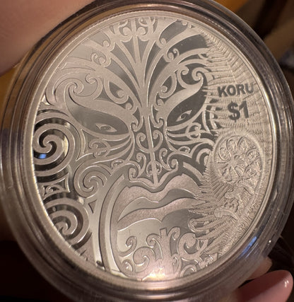 2013 New Zealand S $1 Silver Proof Koru Maori Art Coin Original Mint Packaging