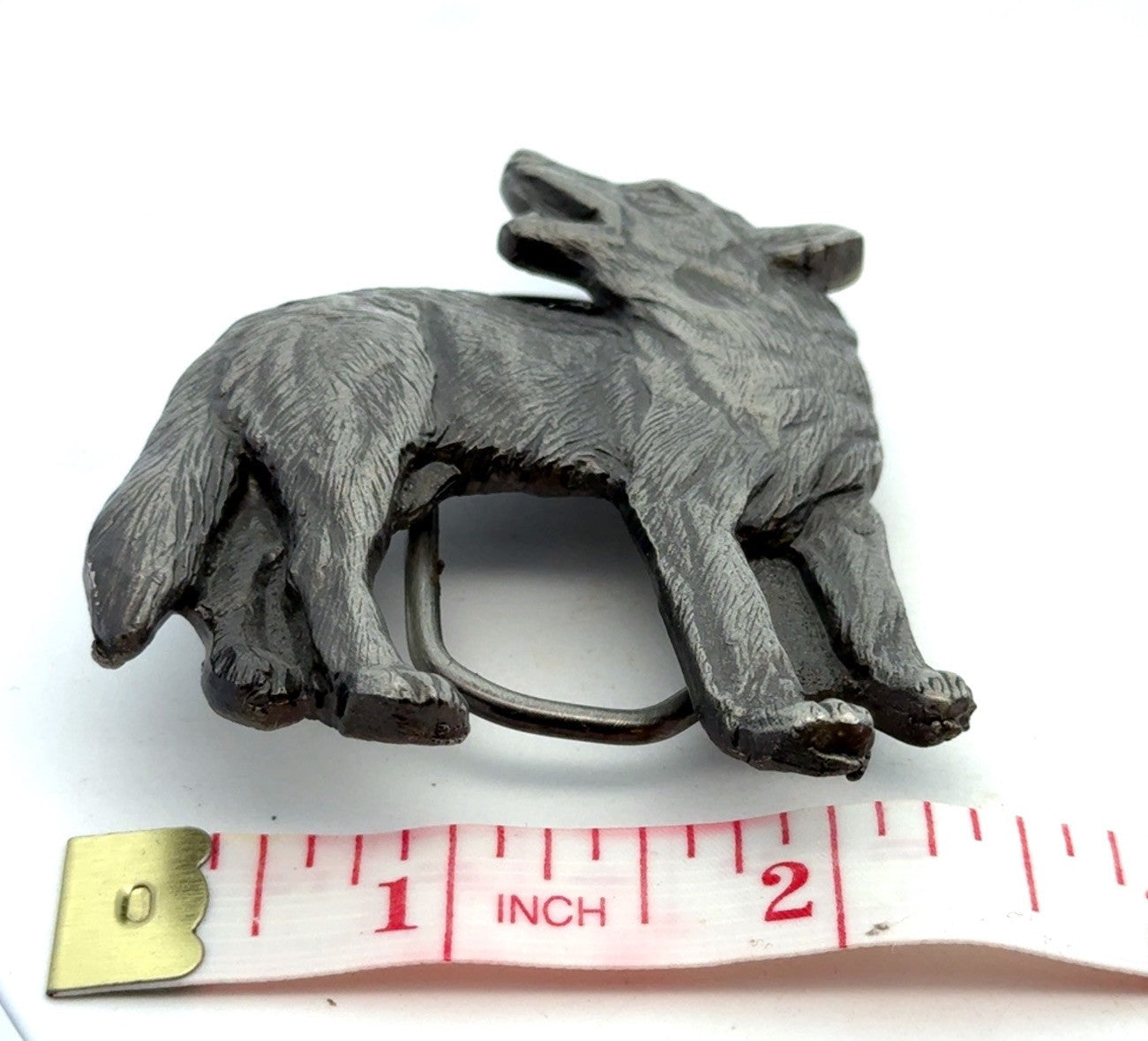 Vintage 1988 The Great American Buckle Co. Pewter Howling Lone Wolf Belt Buckle
