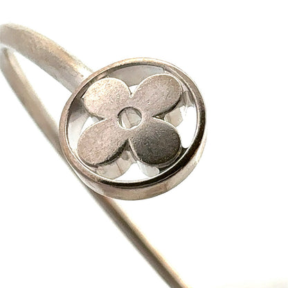 Louis Vuitton 18K White Gold Diamond Idylle Blossom Twist Open Bangle Bracelet