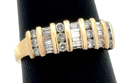 Designer HN 14K Yellow Gold Round Baguette Diamond Wedding Anniversary Band Ring