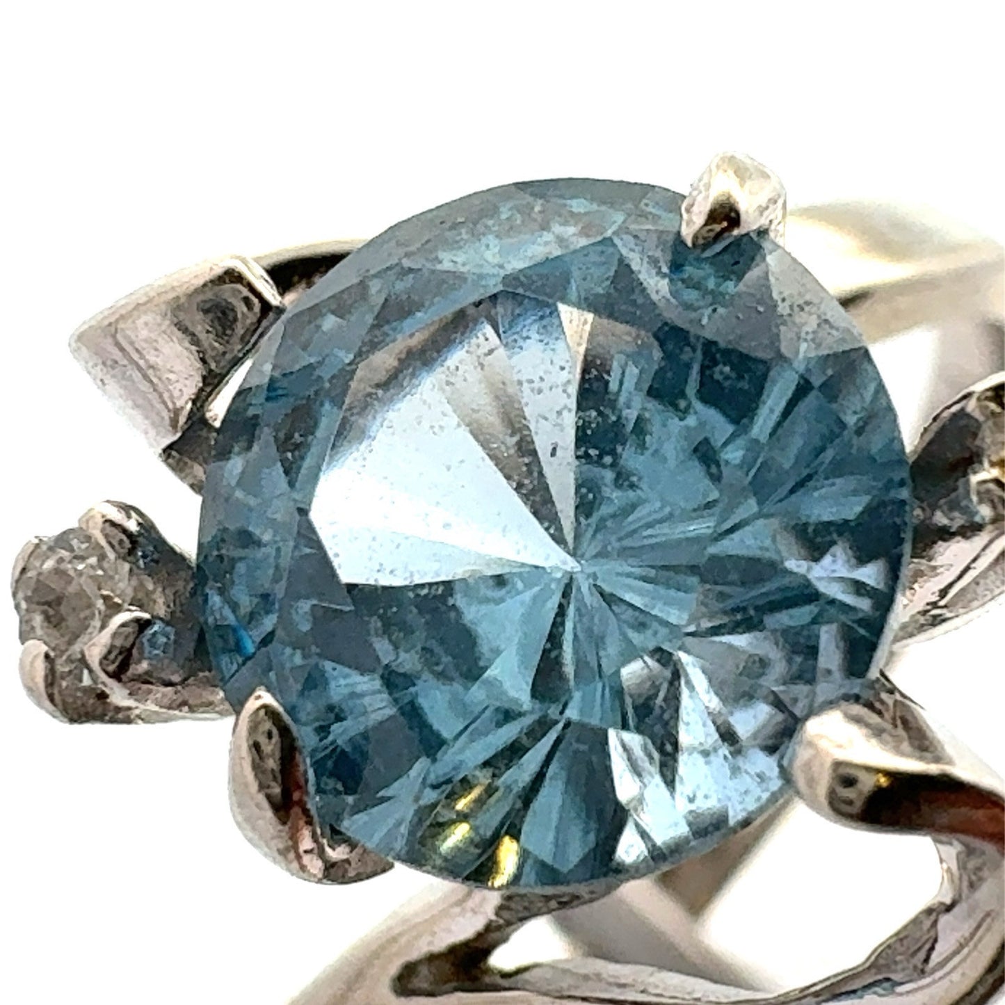 Designer 14K White Gold Round Blue Topaz Solitaire Diamond Ring
