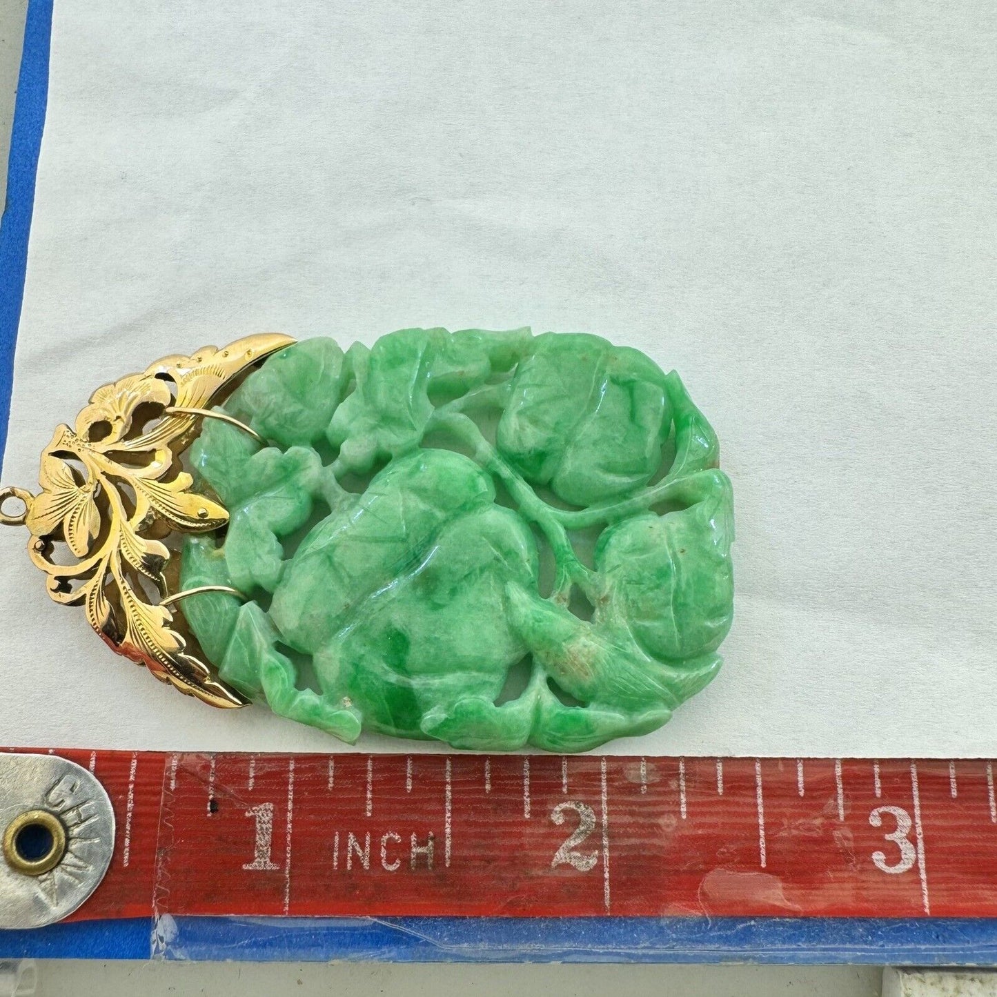 Vintage 14k Yellow Gold Oval Carved Green Jade Flowers Birds Statement Pendant