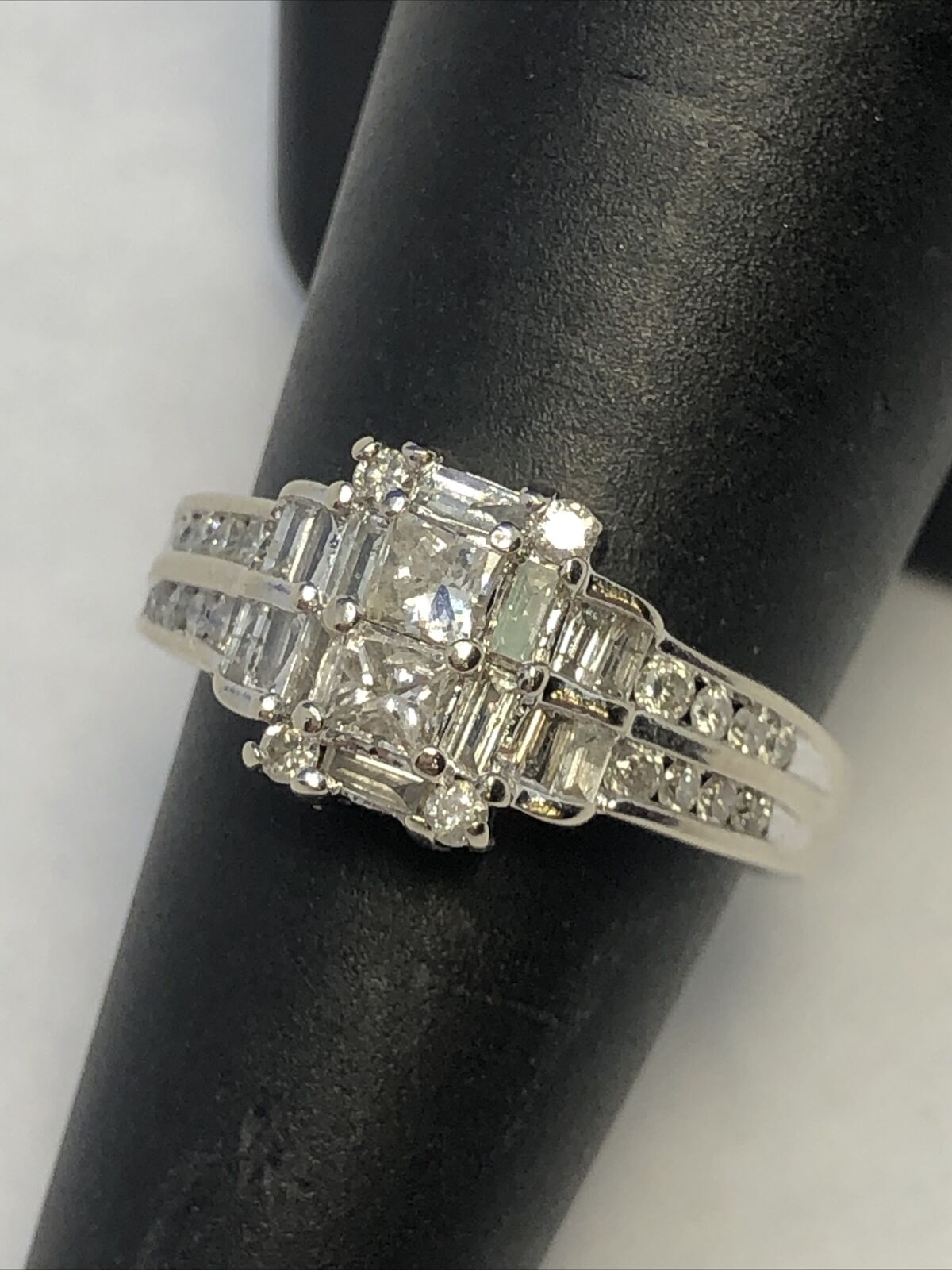 Estate 14K White Gold Princess Round Baguette Diamond Engagement Ring