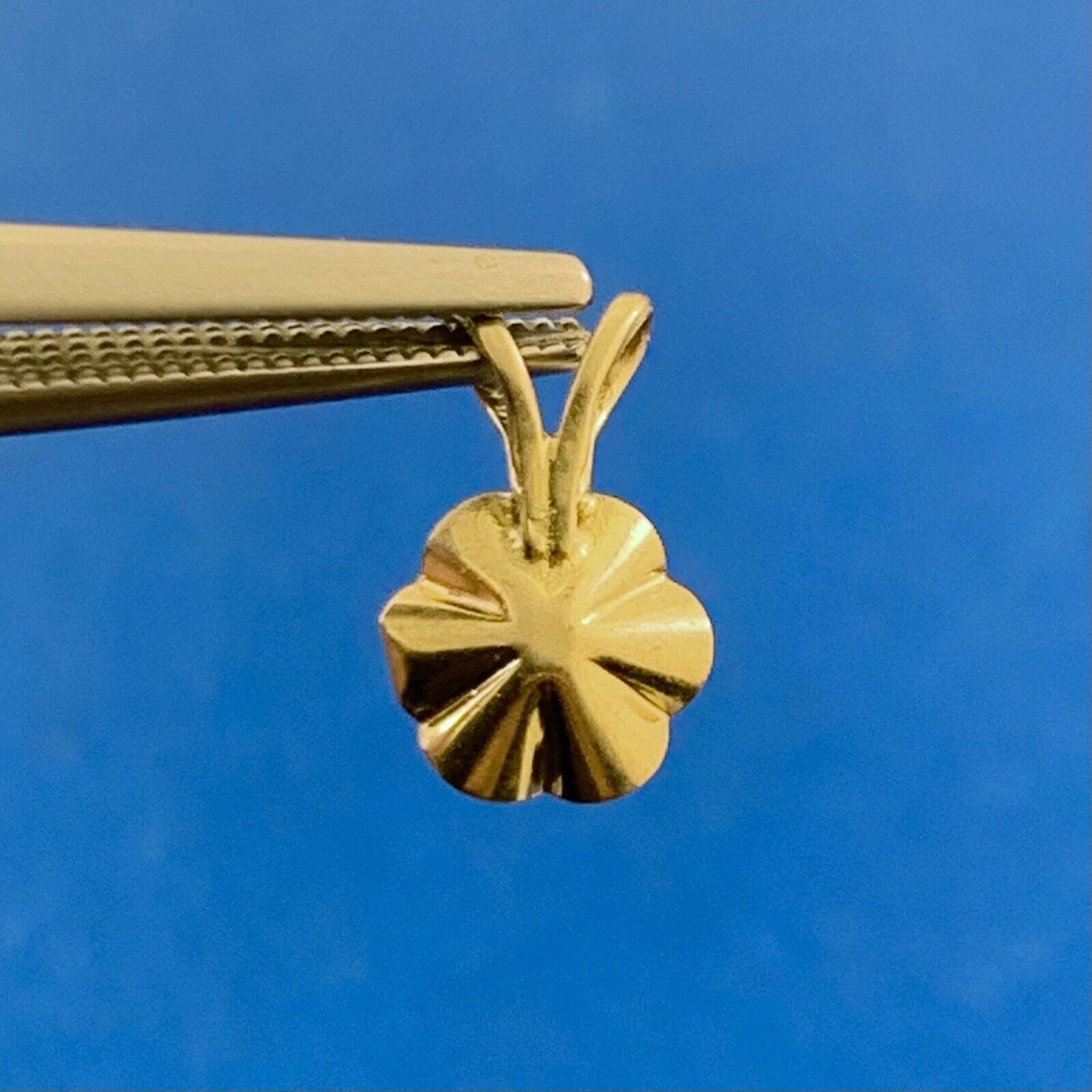 Designer 14K Yellow Gold Diamond Flower Floral Cluster Charm Pendant