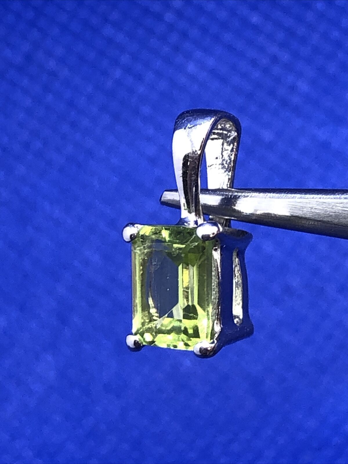 Designer TGGC 925 Sterling Silver Emerald Cut Green Citrine Petite Pendant