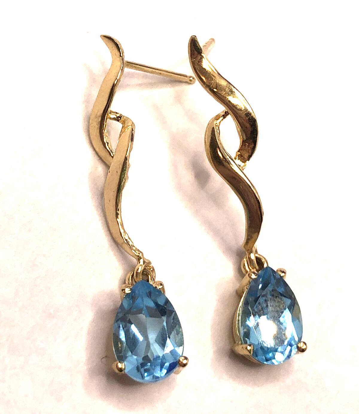 Designer ATL 14K Yellow Gold Pear Cut Blue Topaz Modernist Dangle Stud Earrings