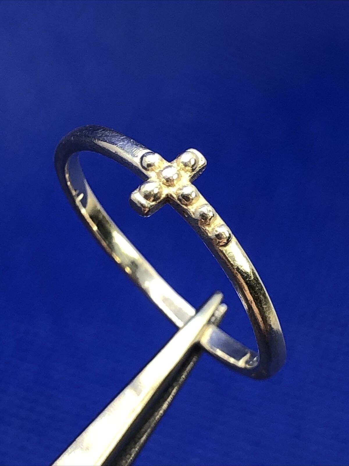 Stackable 925 Sterling Silver Petite Cross Beaded Detail Band Ring