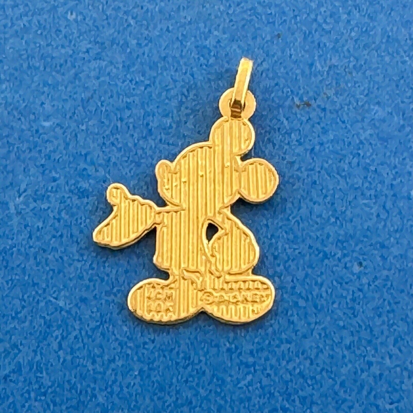 Designer JCM Disney 10K Yellow Gold Cartoon Mickey Mouse Flat Pendant Charm