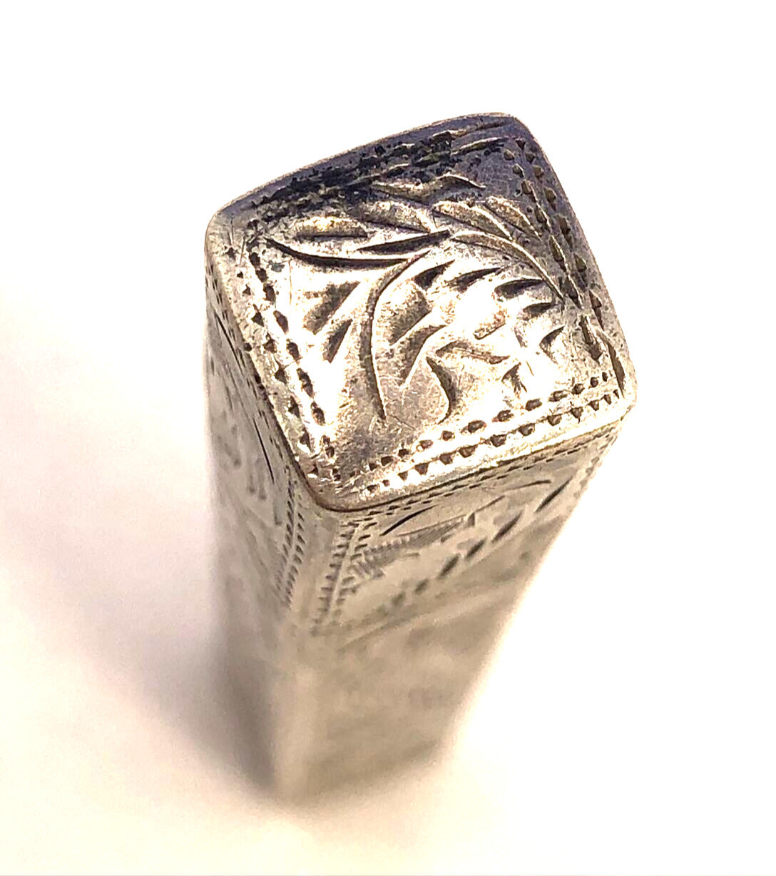 Vintage 925 Sterling Silver Scroll Vines Leaf Pill Needle Toothpick Holder Case